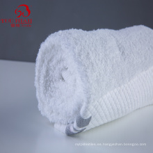 Buen hotel de 5 estrellas absorbente de alta calidad toalla de baño blanca 100% algodón con logotipo personalizado